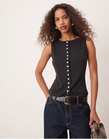 sveless modal button tank in black