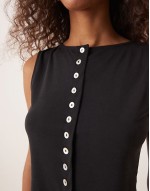 sveless modal button tank in black