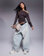 ruched side long sve tee in brown