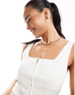 square neck zip through vest top in white
