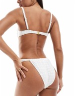 arles bikini bottom in off white crochet