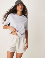 essential mid rise long line short in light grey