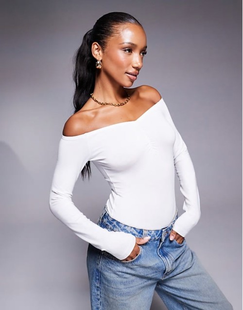 ruched front  bodysuit in white