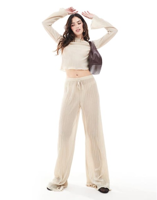 plisse fluted long sve top and trouser in cream