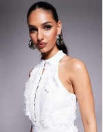 sveless lace mini dress in white