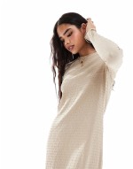textured long sve maxi dress in cream