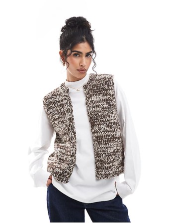 twist yarn knitted waistcoat in chocolate
